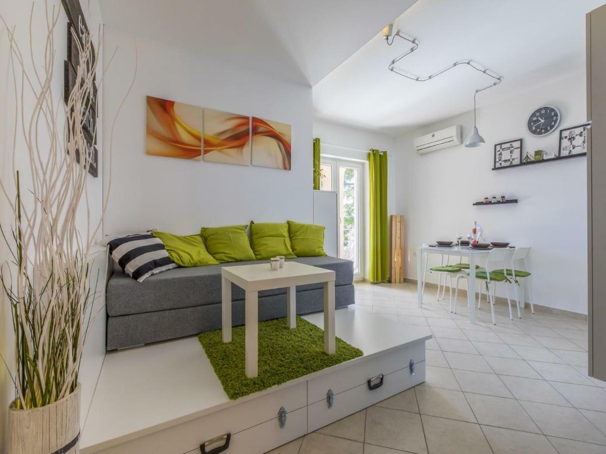 Apartment Color Green Dramalj Exterior foto